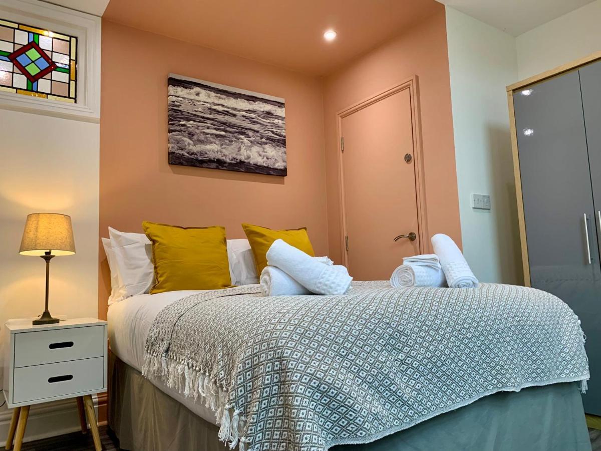 Stunning Rural Apartment - Sleeps 4 - Parking Lichfield Exterior photo